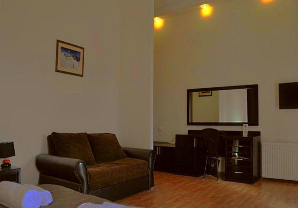 Gold Star Hotel Tiflis Exterior foto