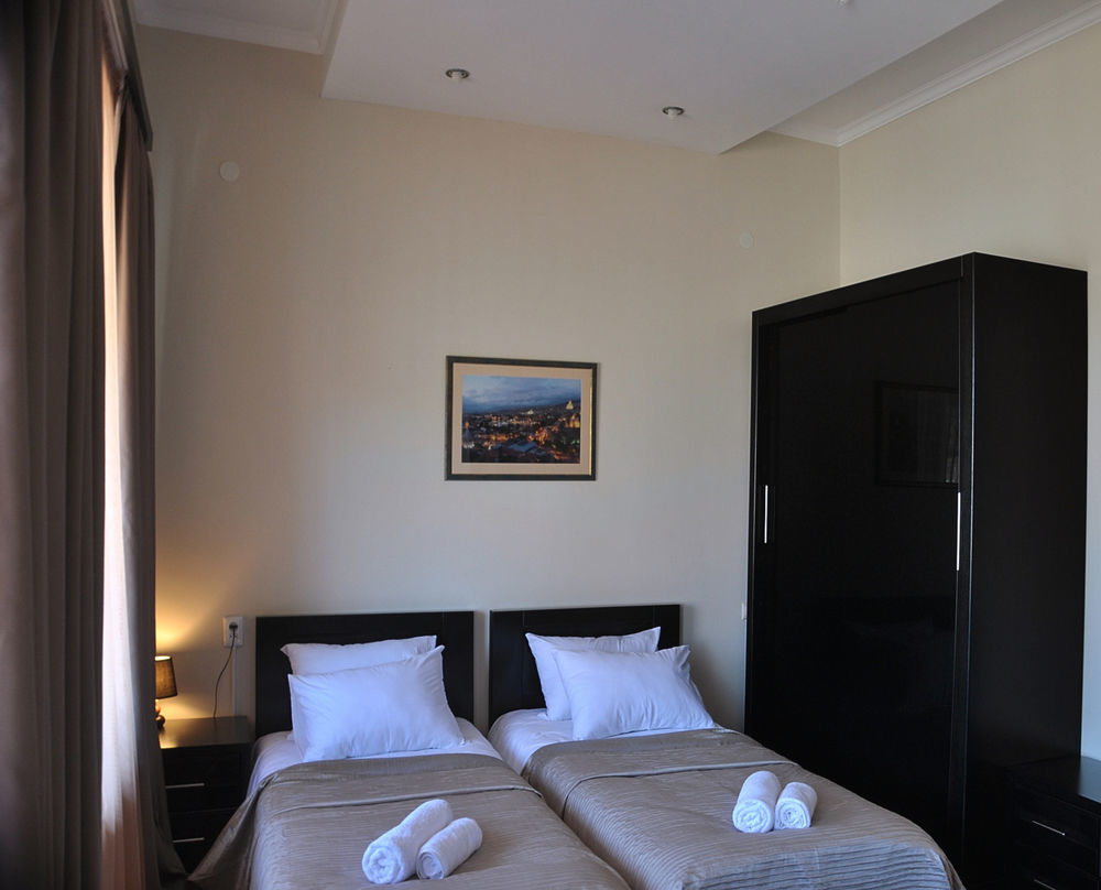 Gold Star Hotel Tiflis Exterior foto